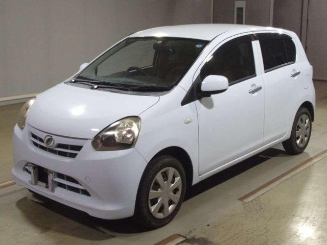 4189 Daihatsu Mira e s LA300S 2012 г. (TAA Hyogo)